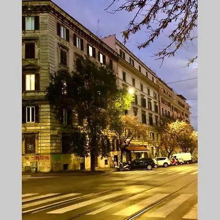 Vlad House, Close The Colosseum Roma Exterior foto